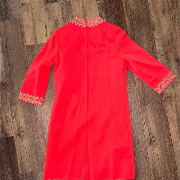 Vintage Chic Orange Midi Dress with Gold & White Embellishment - Picture 8 of 10